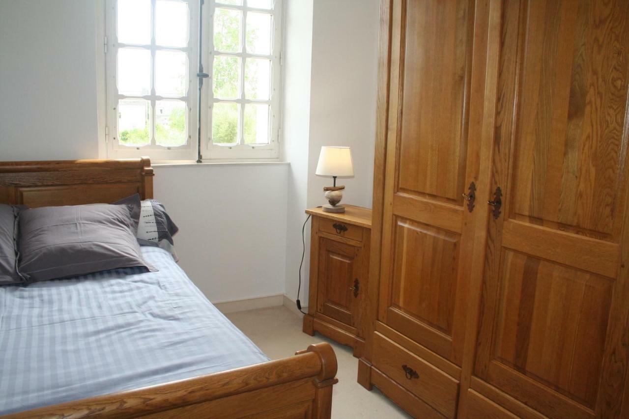Chez Renee Et Raynal B&B Plounevez-Lochrist Exterior photo